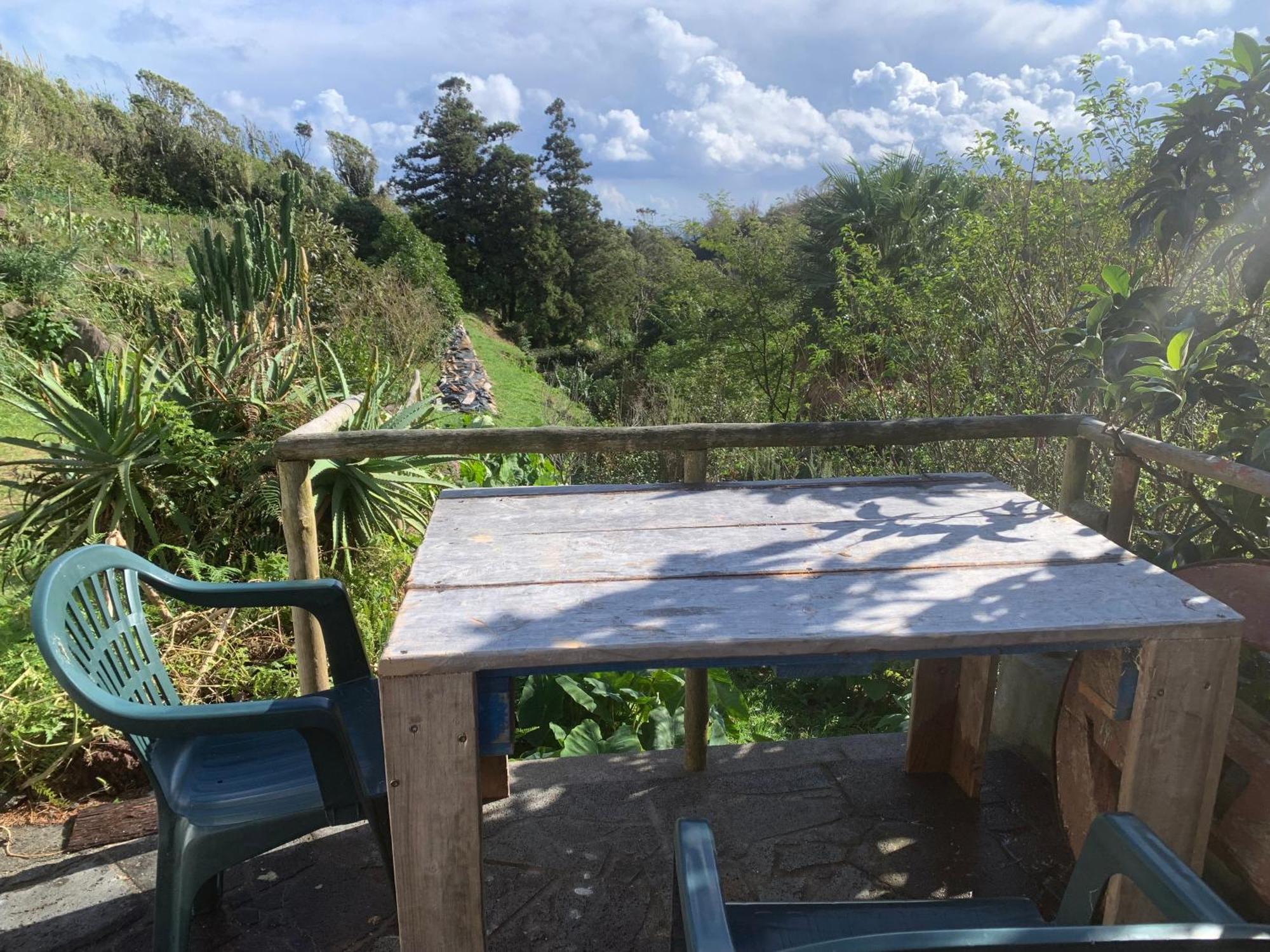 House With Forest View Lajes das Flores ภายนอก รูปภาพ